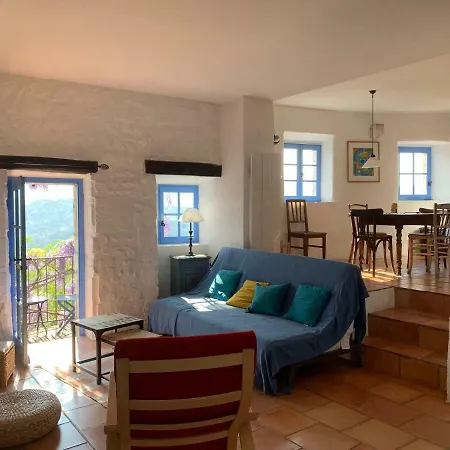 La Maison Bleue Holiday home